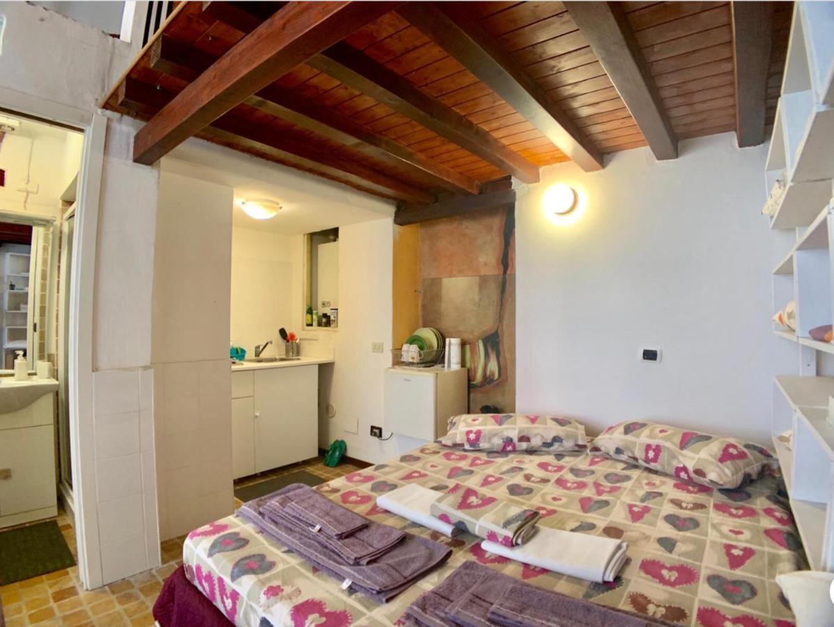 Flat Nirmala Studio-Shop Leilighet Milano Eksteriør bilde